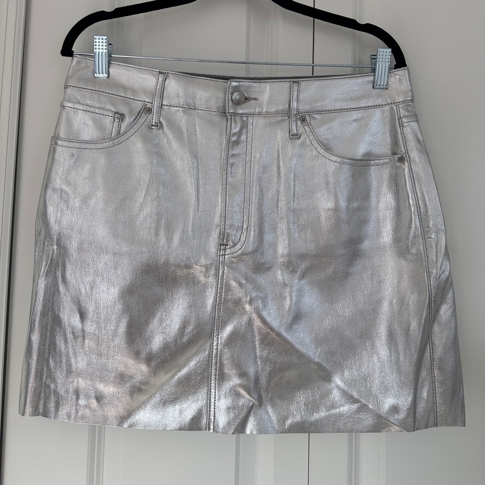 Express Metallic Gray Suede-Style Skirt - Size M
